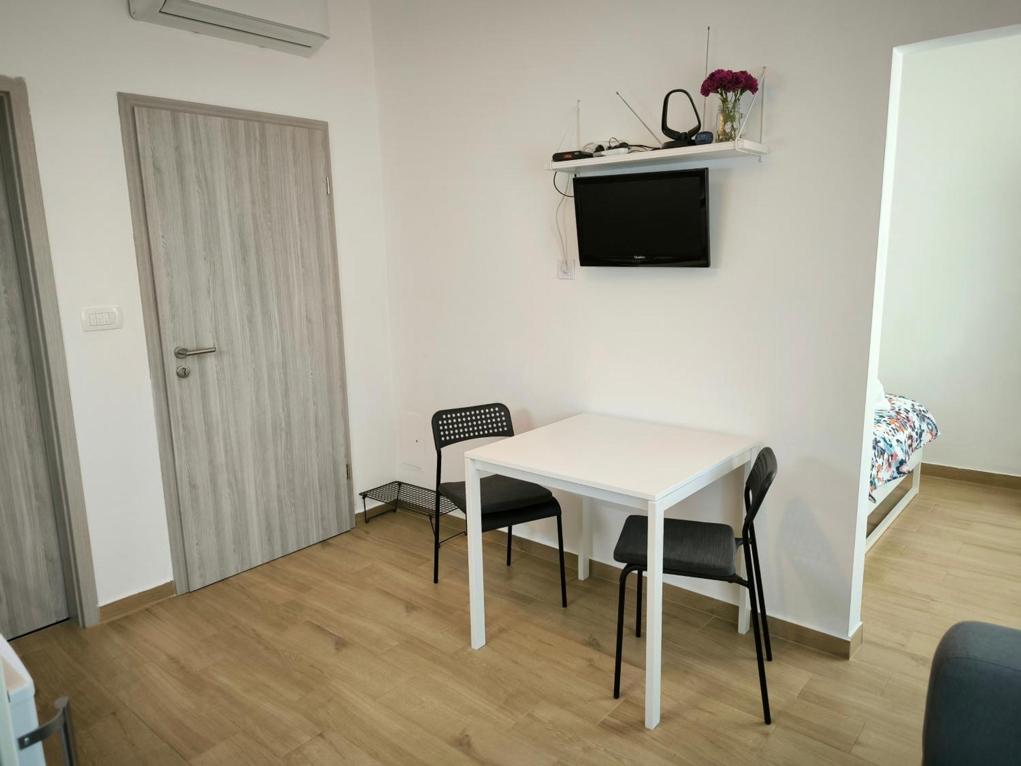 Porec Jadran Apartments Eksteriør billede