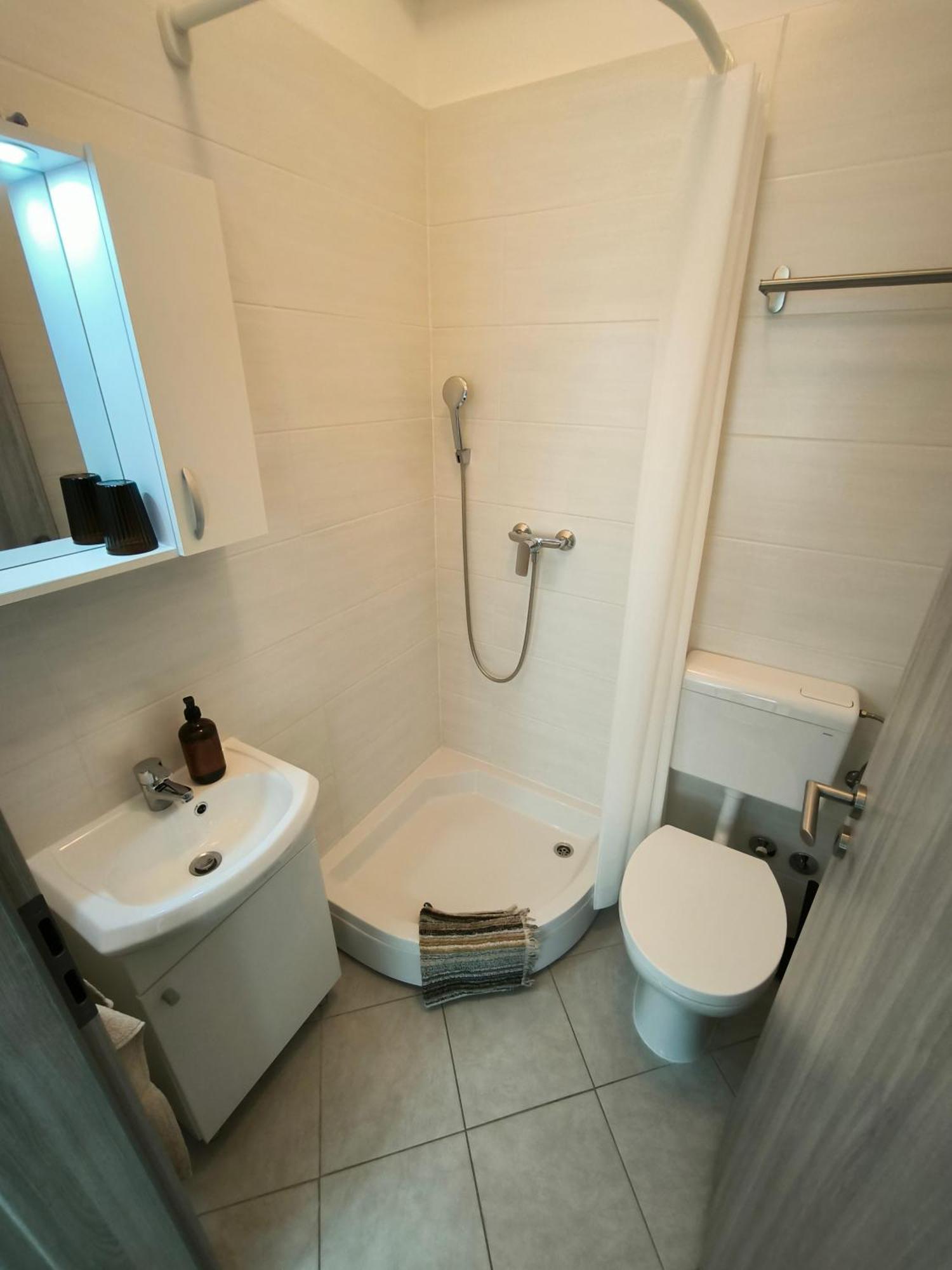 Porec Jadran Apartments Eksteriør billede