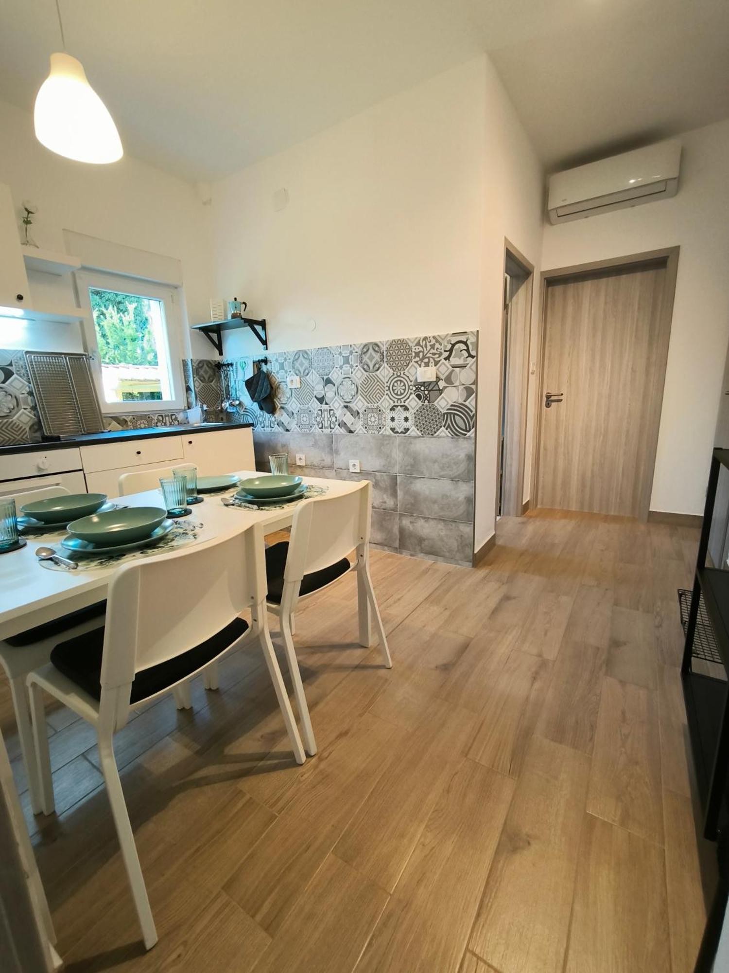 Porec Jadran Apartments Eksteriør billede